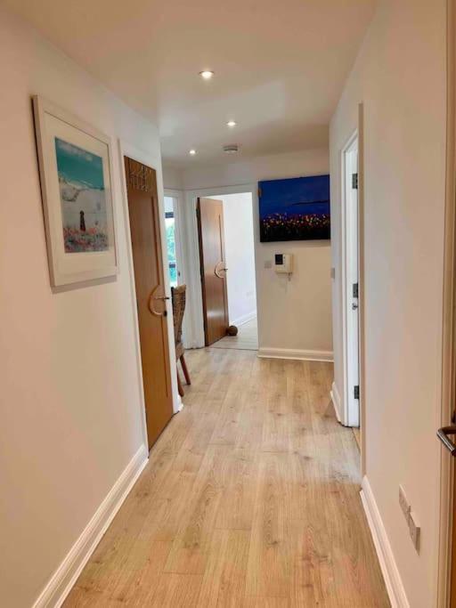2Bed With Pool & Sea View Apartment Newquay  Luaran gambar