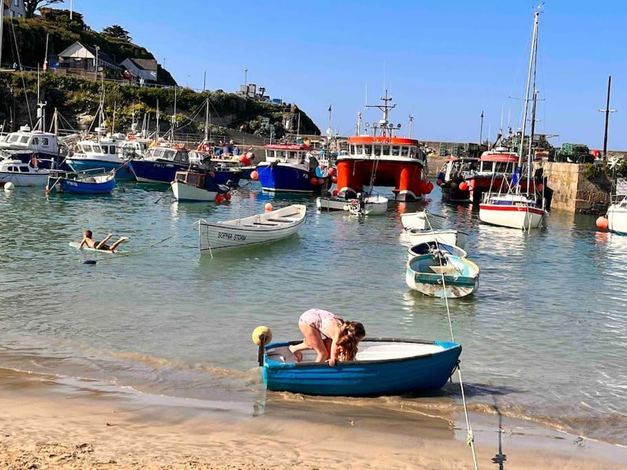2Bed With Pool & Sea View Apartment Newquay  Luaran gambar